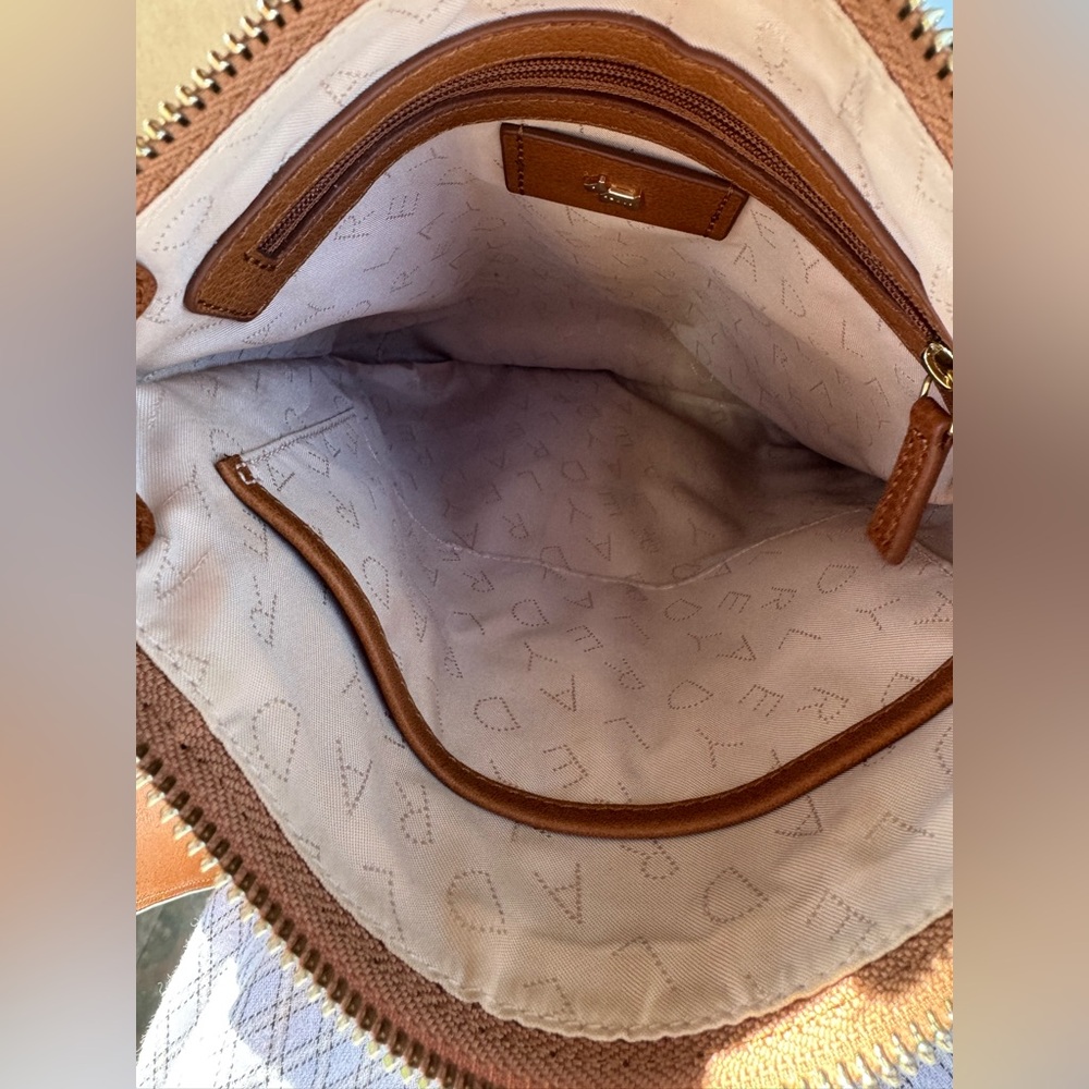 Radley London Pockets Icon Medium Leather Ziptop Crossbody - Picture 8 of 14